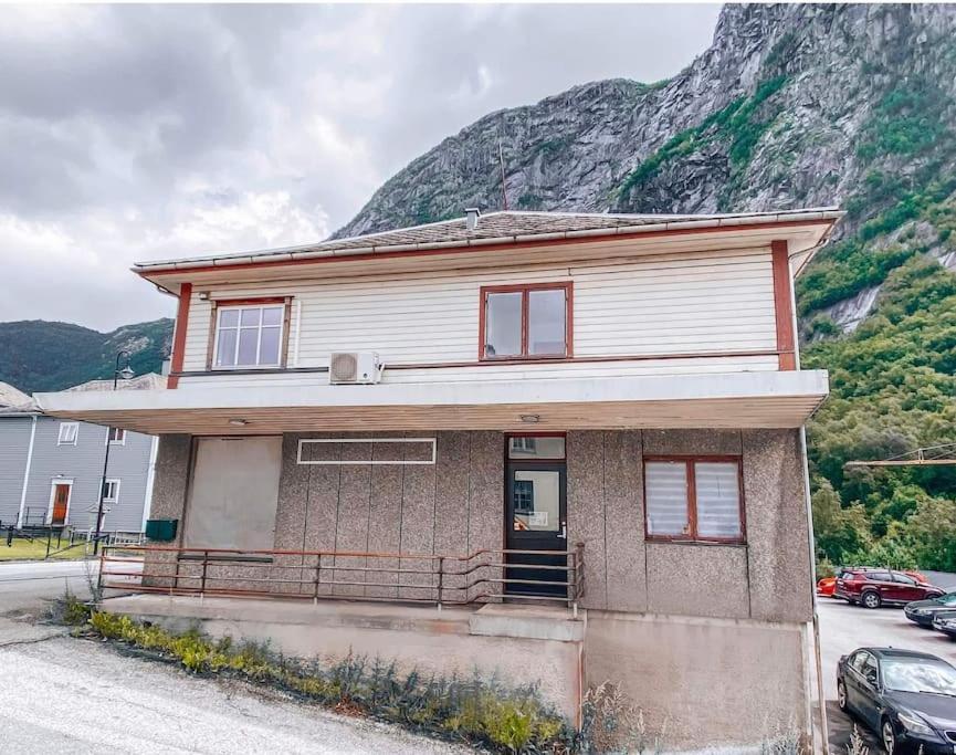 Apartament Trolltunga Sleep Tyssedal Zewnętrze zdjęcie